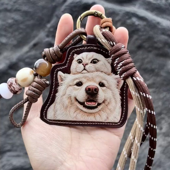 Custom double pet portrait tag product video